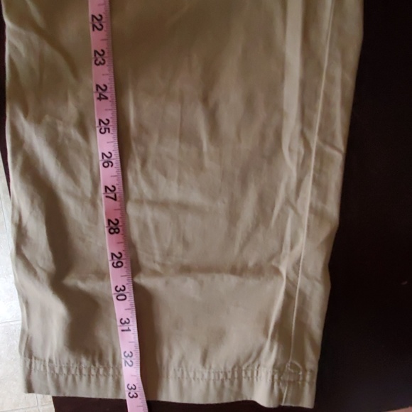 Capris - Picture 2 of 6